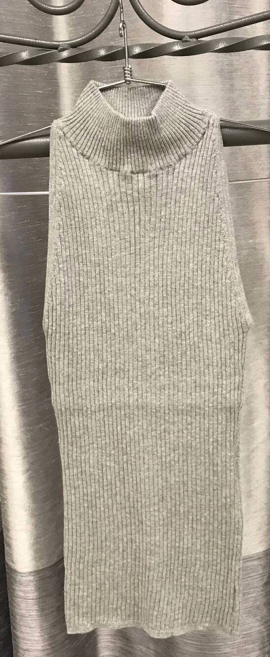 NEW AUTUMN CASHMERE women's rib mock neck halter sweater in grey